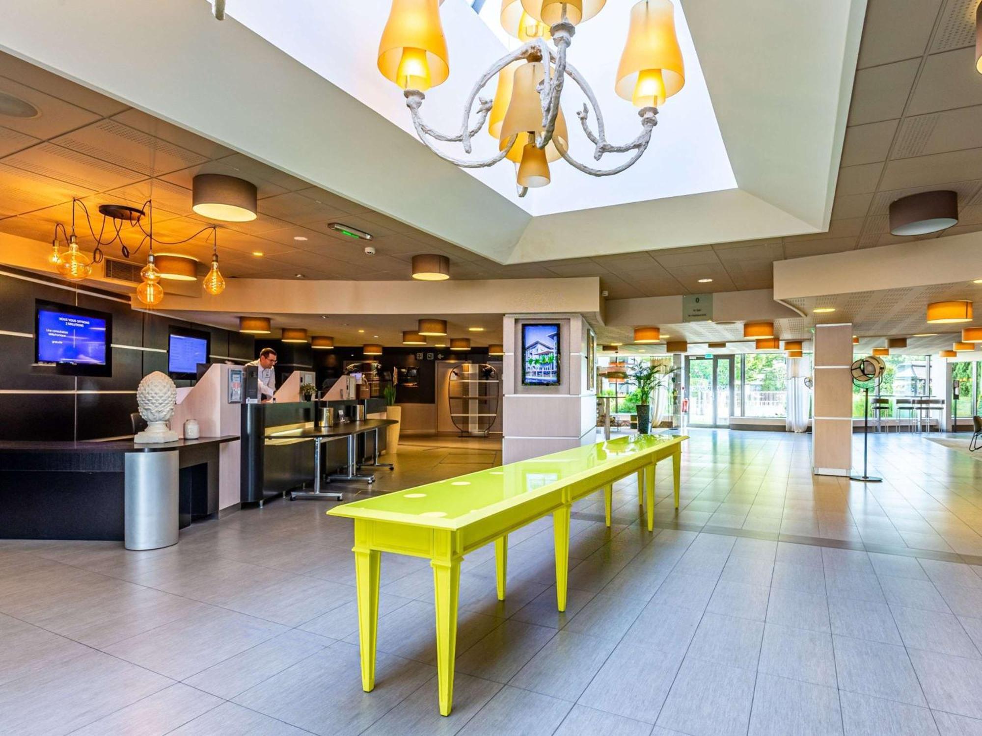 Novotel Marne La Vallee Collégien Exterior photo